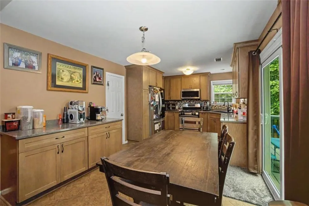 1049 Millard Farmer Road Newnan, GA 30263