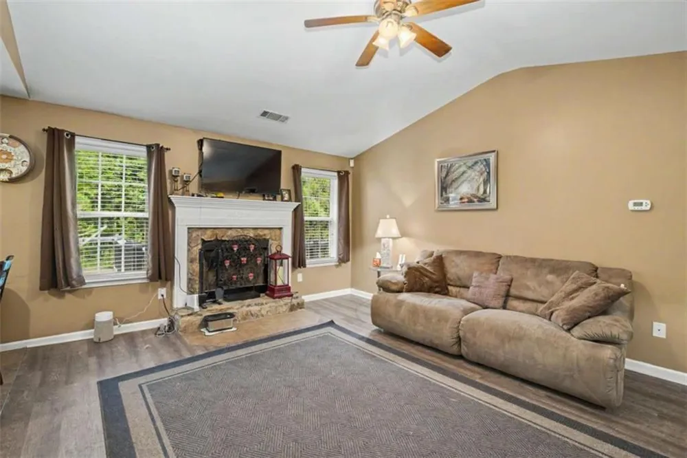 1049 Millard Farmer Road Newnan, GA 30263