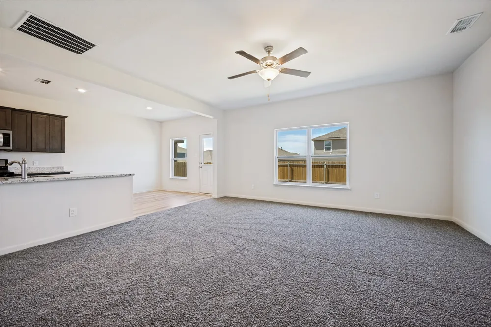 13616 Roosevelt Arch Drive Ponder, TX 76259