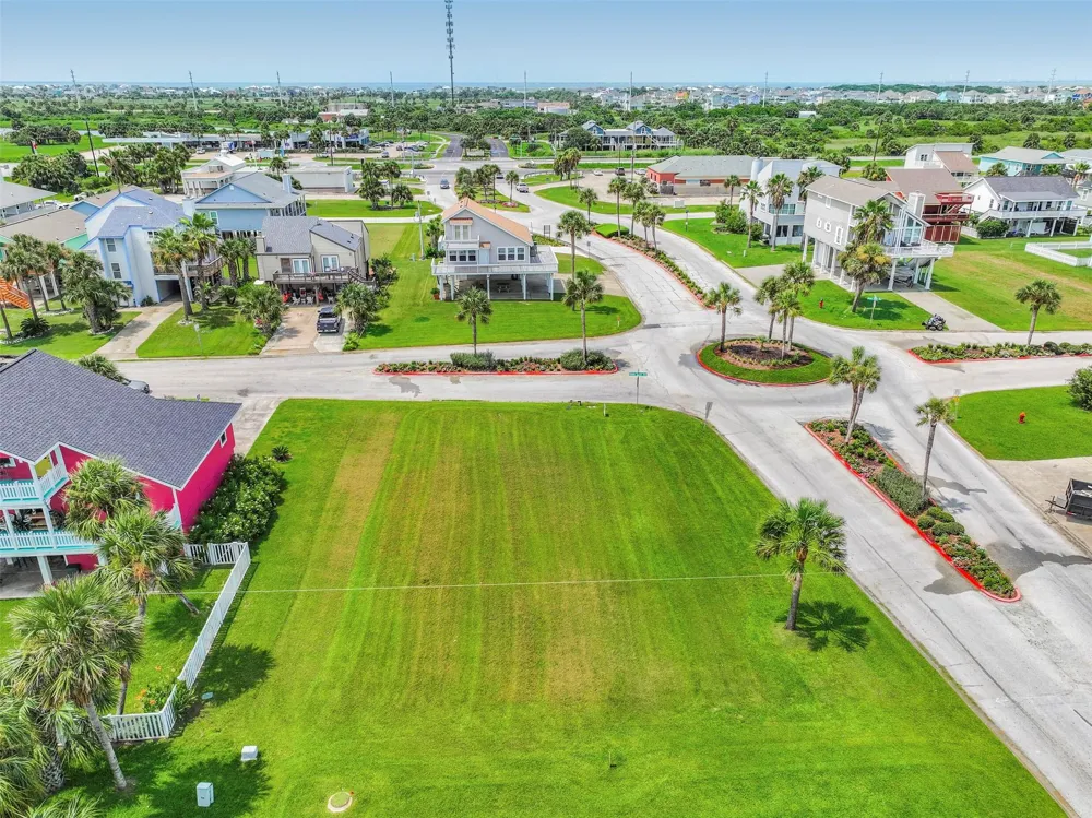 13703 Pirates Beach Boulevard Galveston, TX 77554