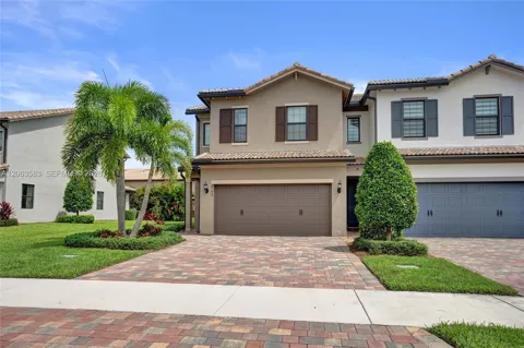 8193 Cinch Way