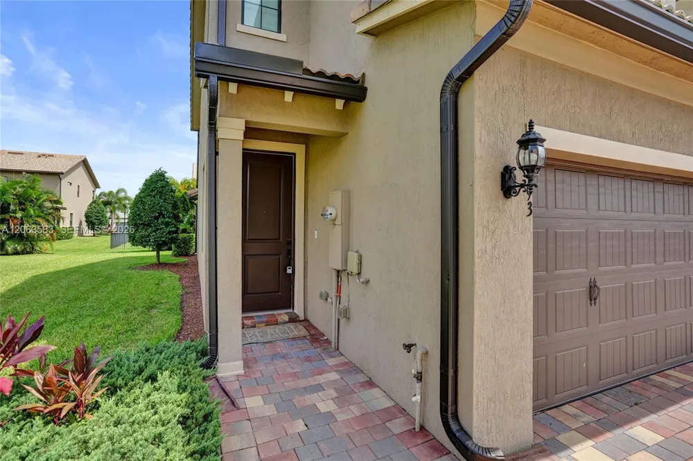 8193 Cinch Way Lake Worth, FL 33467