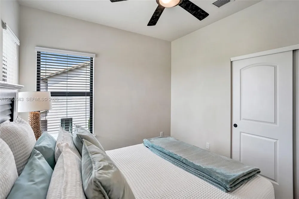 8193 Cinch Way Lake Worth, FL 33467