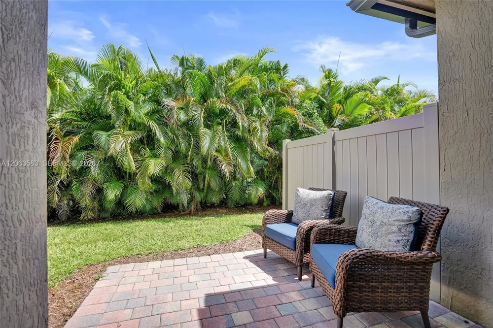 8193 Cinch Way Lake Worth, FL 33467