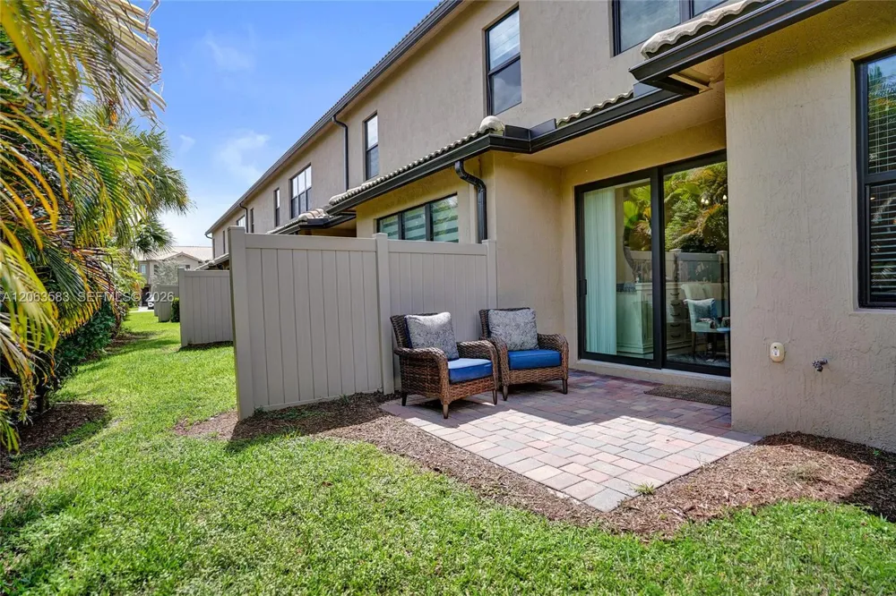 8193 Cinch Way Lake Worth, FL 33467