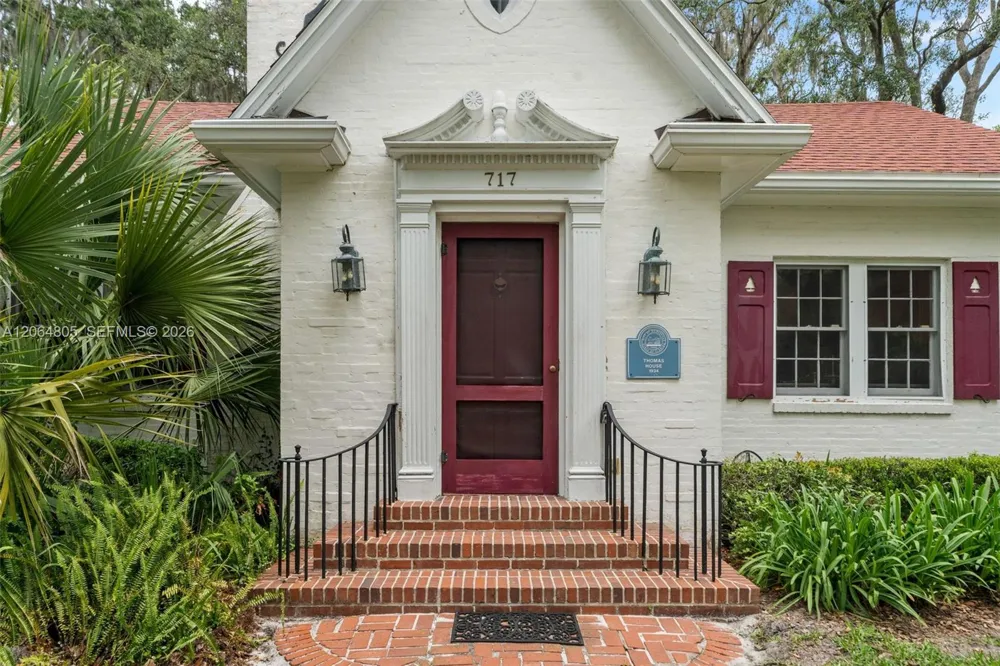 717 NE Boulevard Gainesville, FL 32601