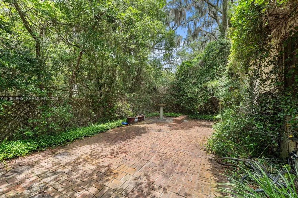 717 NE Boulevard Gainesville, FL 32601