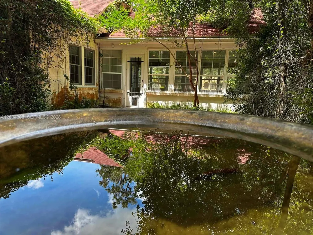 717 NE Boulevard Gainesville, FL 32601