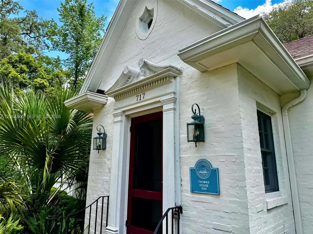 717 NE Boulevard Gainesville, FL 32601