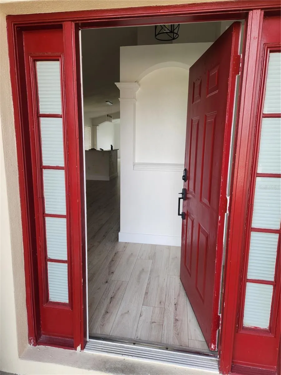5704 GRINDSTONE LOOP Wesley Chapel, FL 33544