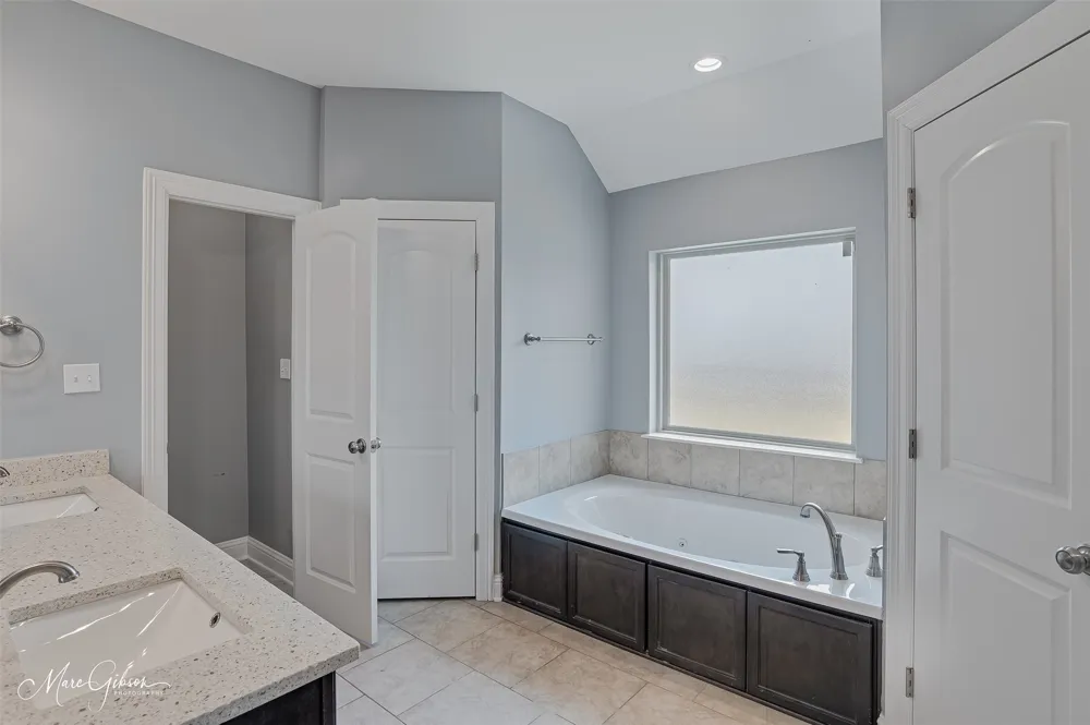 574 Brunswick Gardens Haughton, LA 71037