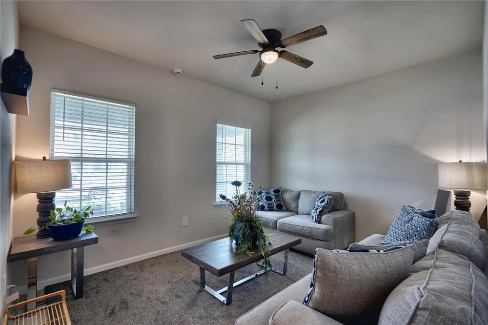 3922 GREAT SMOKEY WAY Apopka, FL 32712