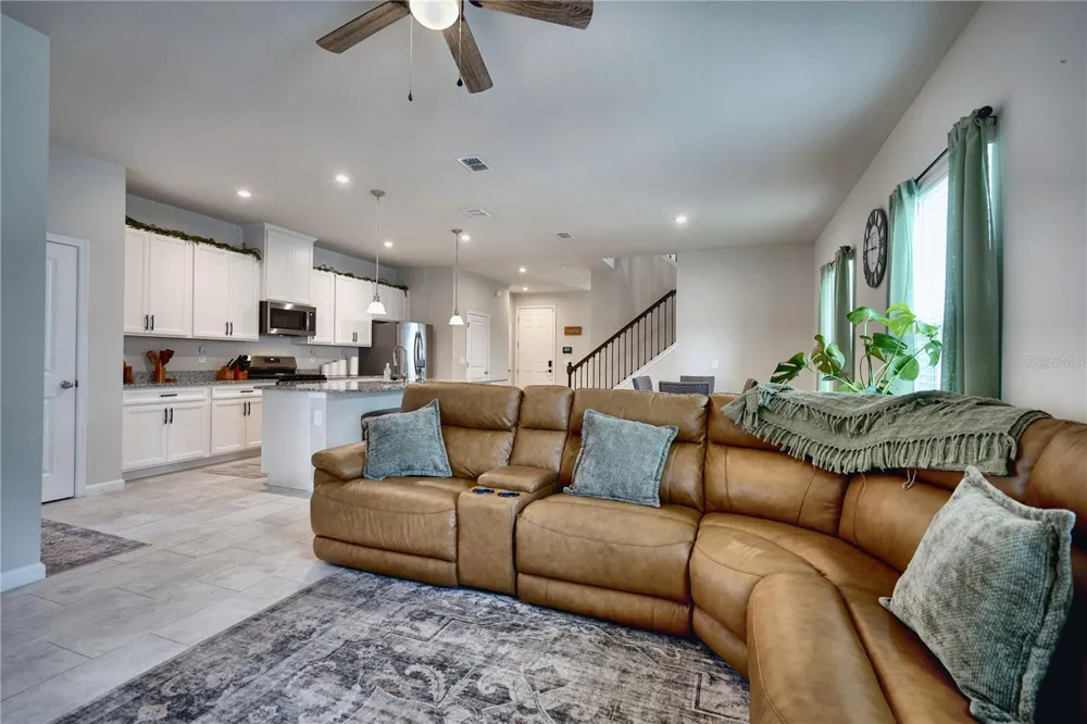 3922 GREAT SMOKEY WAY Apopka, FL 32712