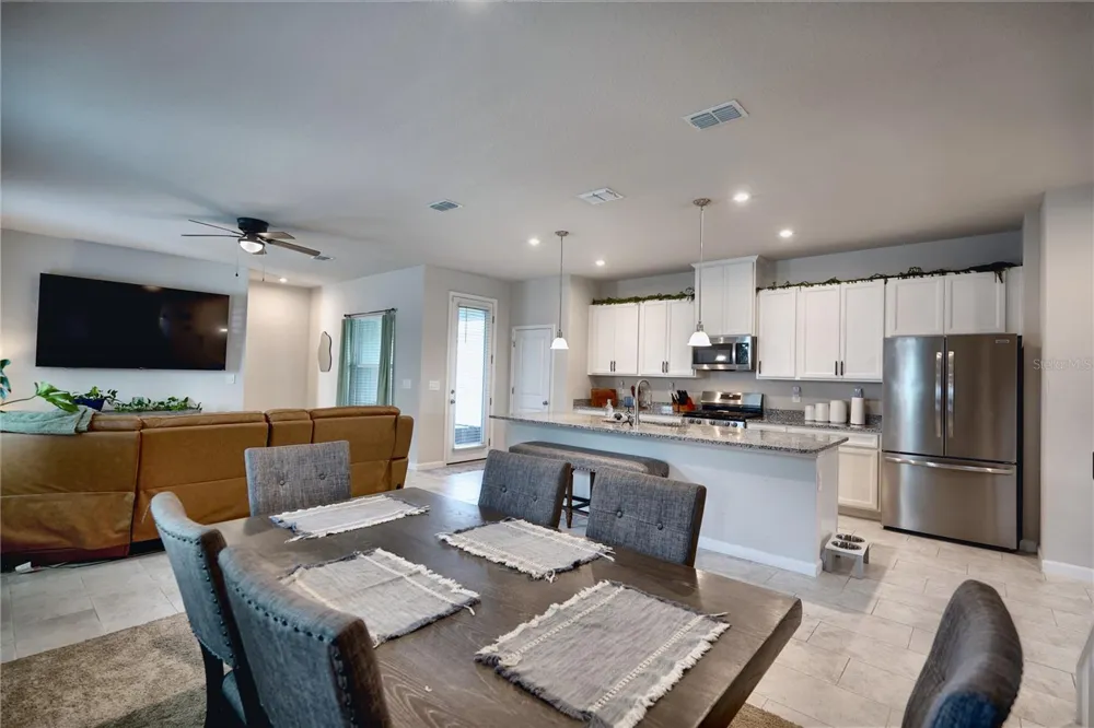 3922 GREAT SMOKEY WAY Apopka, FL 32712