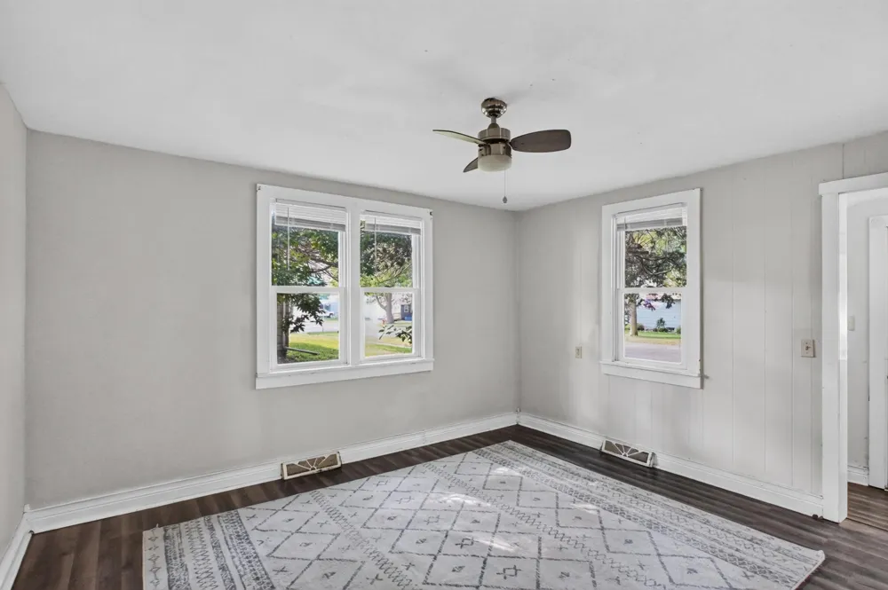 306 2nd Avenue NE Glenwood, MN 56334