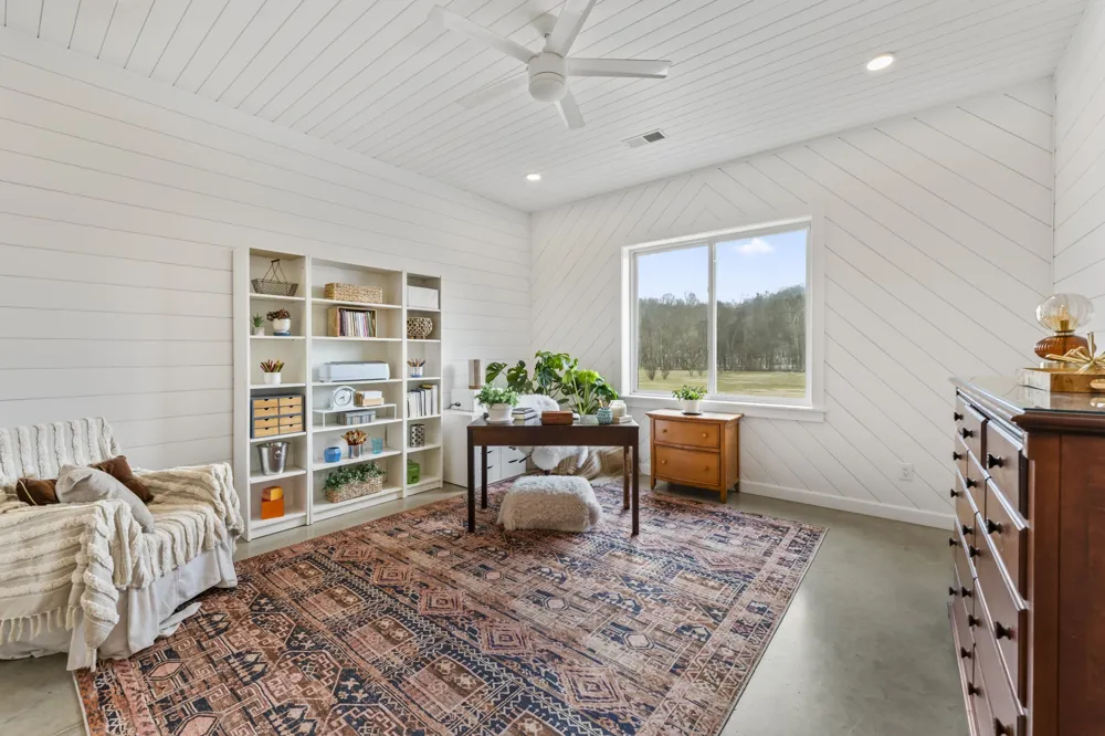 105 McKinney Rd Gordonsville, TN 38563