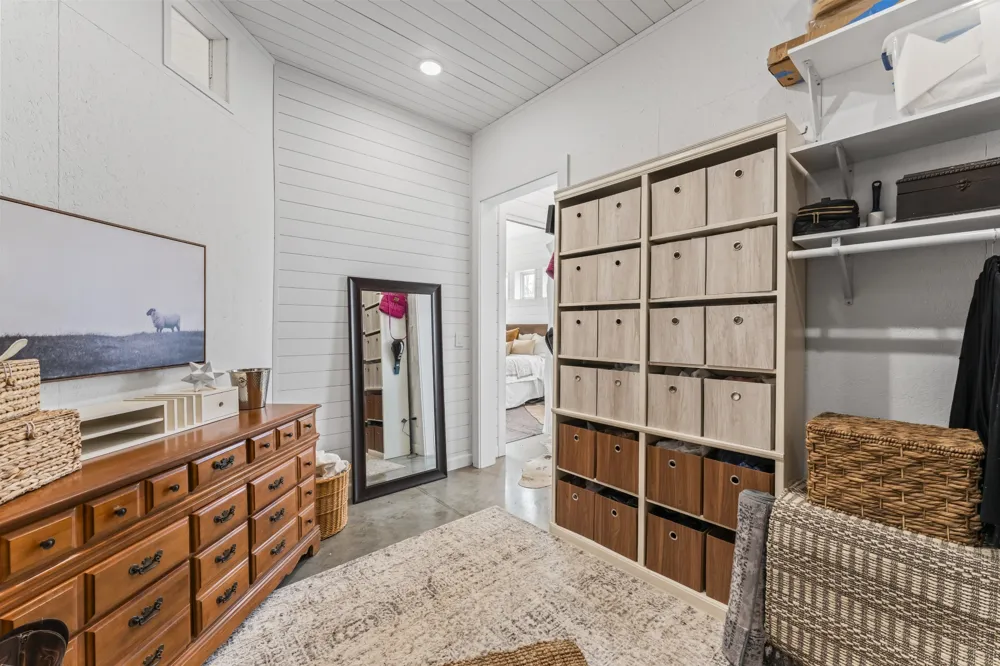 105 McKinney Rd Gordonsville, TN 38563
