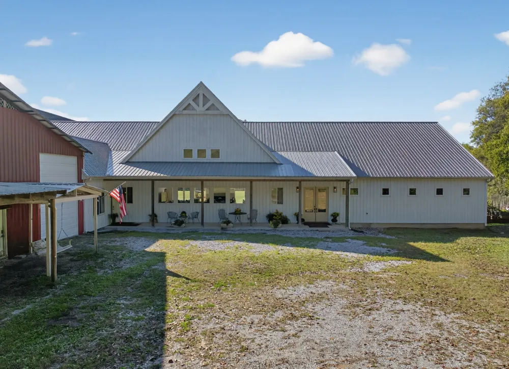 105 McKinney Rd Gordonsville, TN 38563