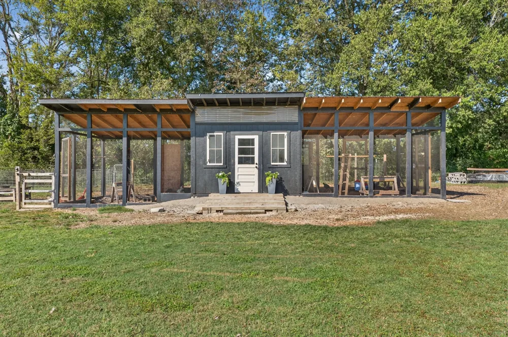 105 McKinney Rd Gordonsville, TN 38563