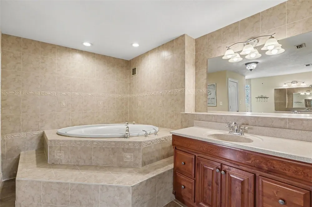 1307 BRANTWOOD DRIVE Valrico, FL 33594