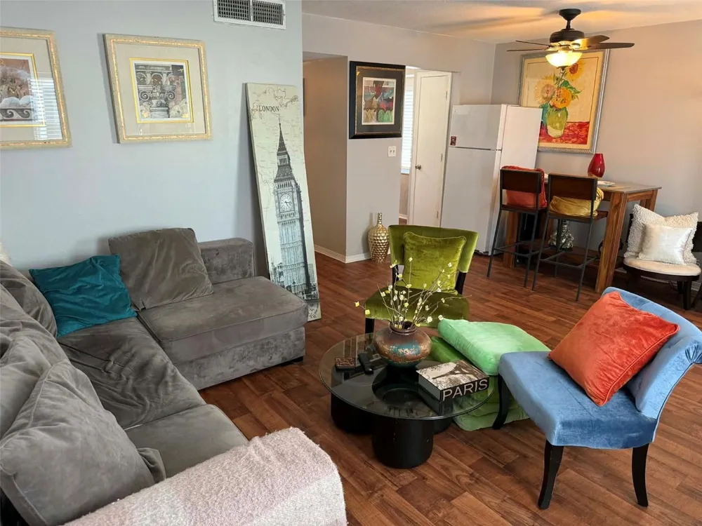 6960 SUNSET DRIVE S #2B South Pasadena, FL 33707