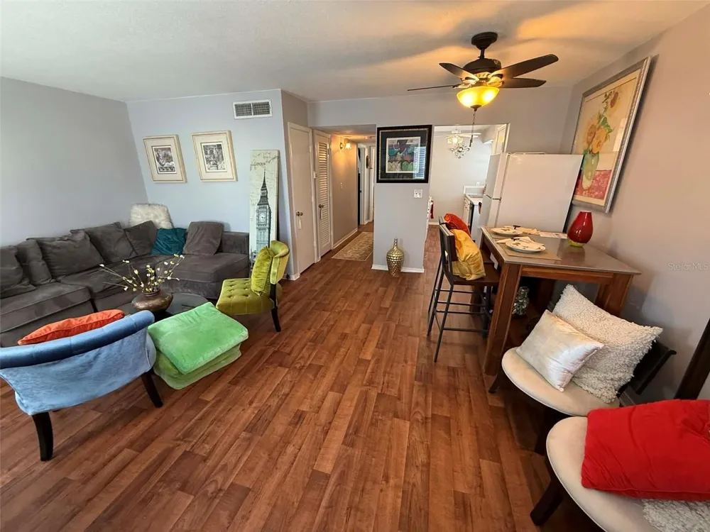 6960 SUNSET DRIVE S #2B South Pasadena, FL 33707