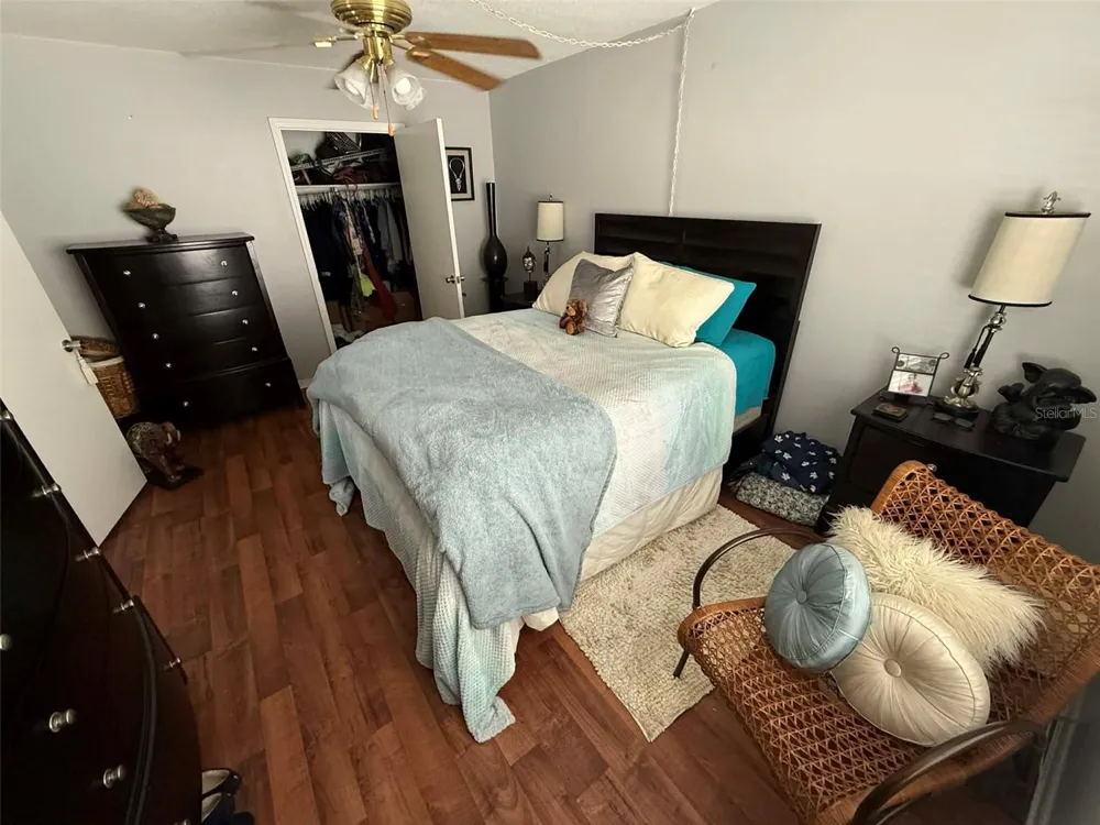 6960 SUNSET DRIVE S #2B South Pasadena, FL 33707