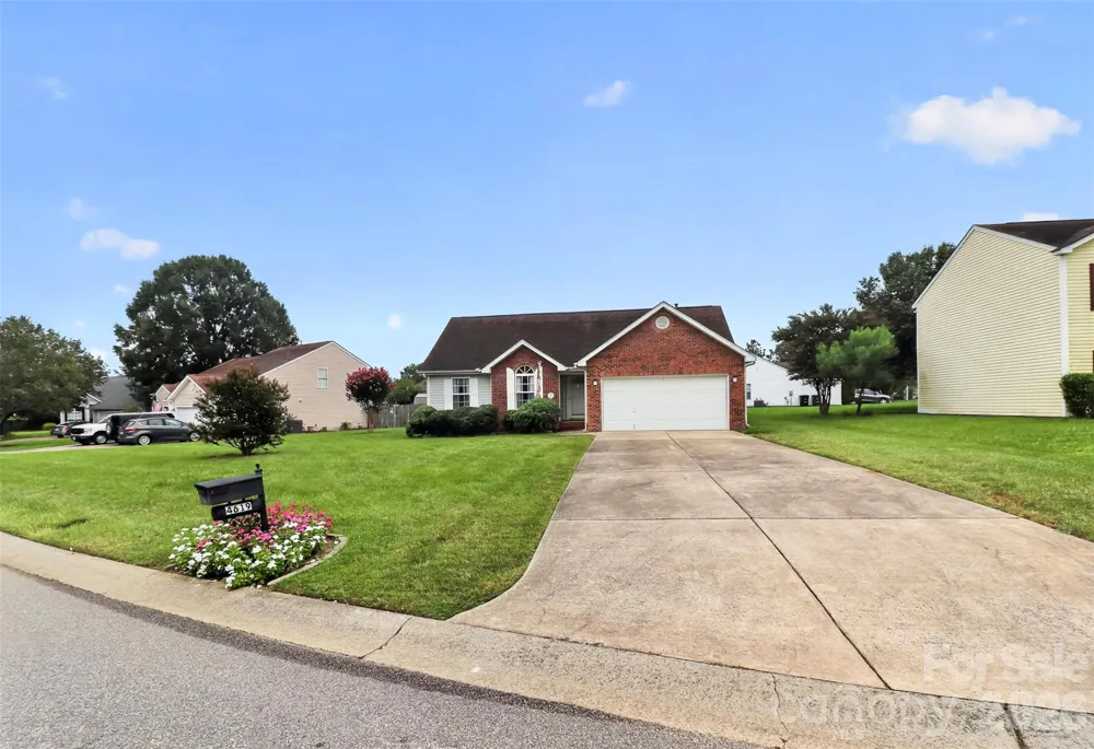 4619 Winterberry Lane Monroe, NC 28110