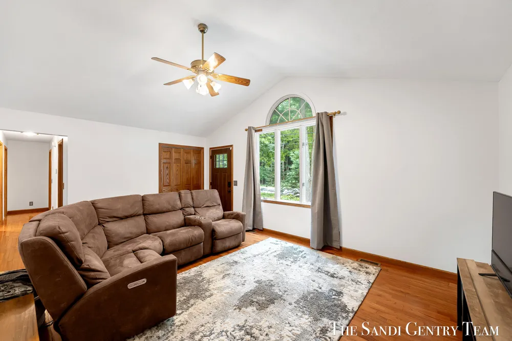 18362 168th Avenue Spring Lake, MI 49456