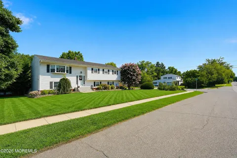 55 Cherry Tree Farm Road