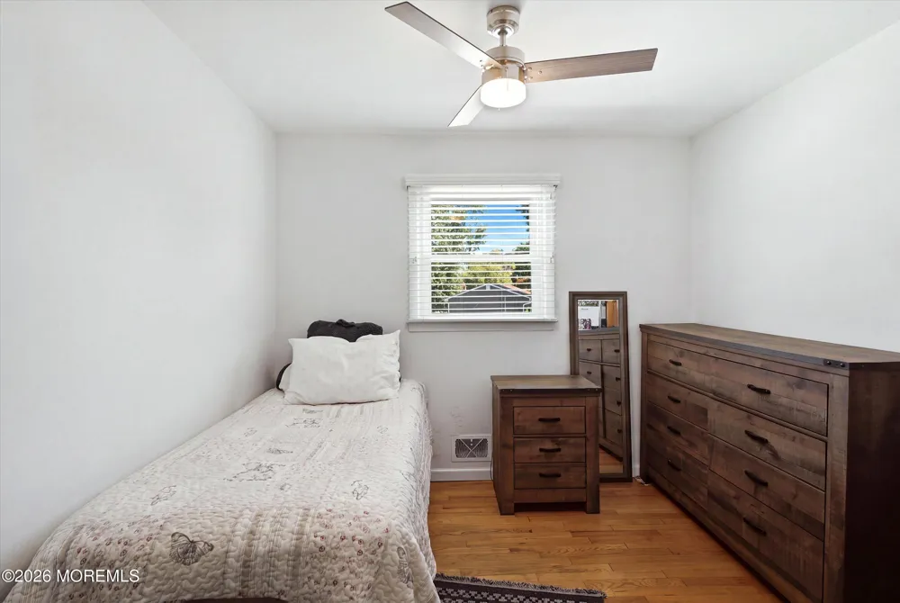 55 Cherry Tree Farm Road Middletown, NJ 07748