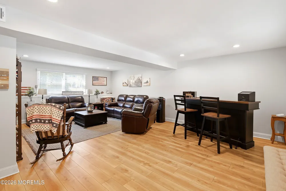 55 Cherry Tree Farm Road Middletown, NJ 07748