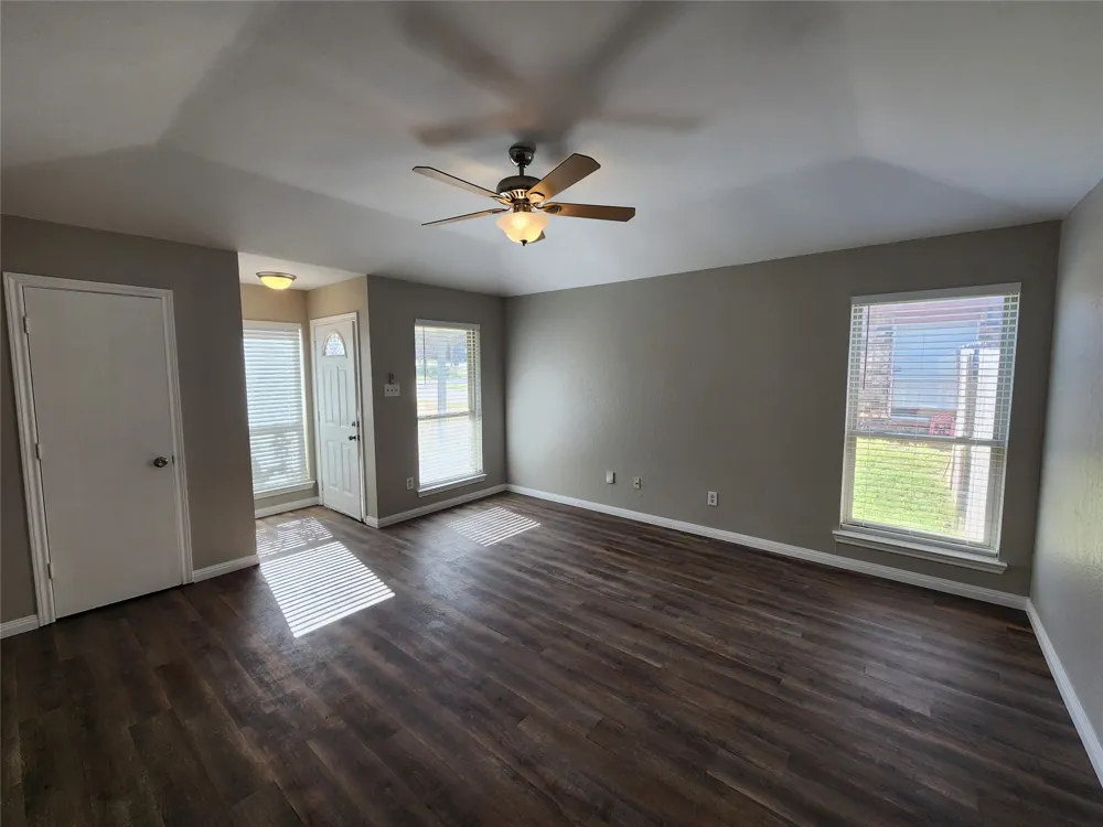 350 Spring Branch Lane Kennedale, TX 76060
