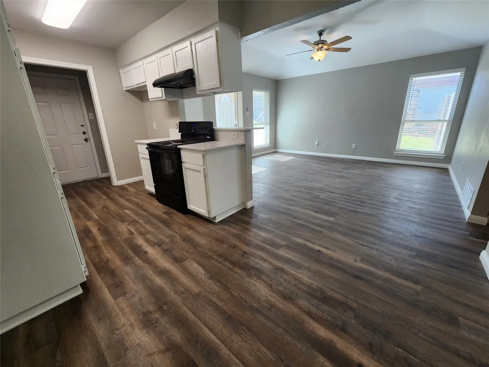 350 Spring Branch Lane Kennedale, TX 76060