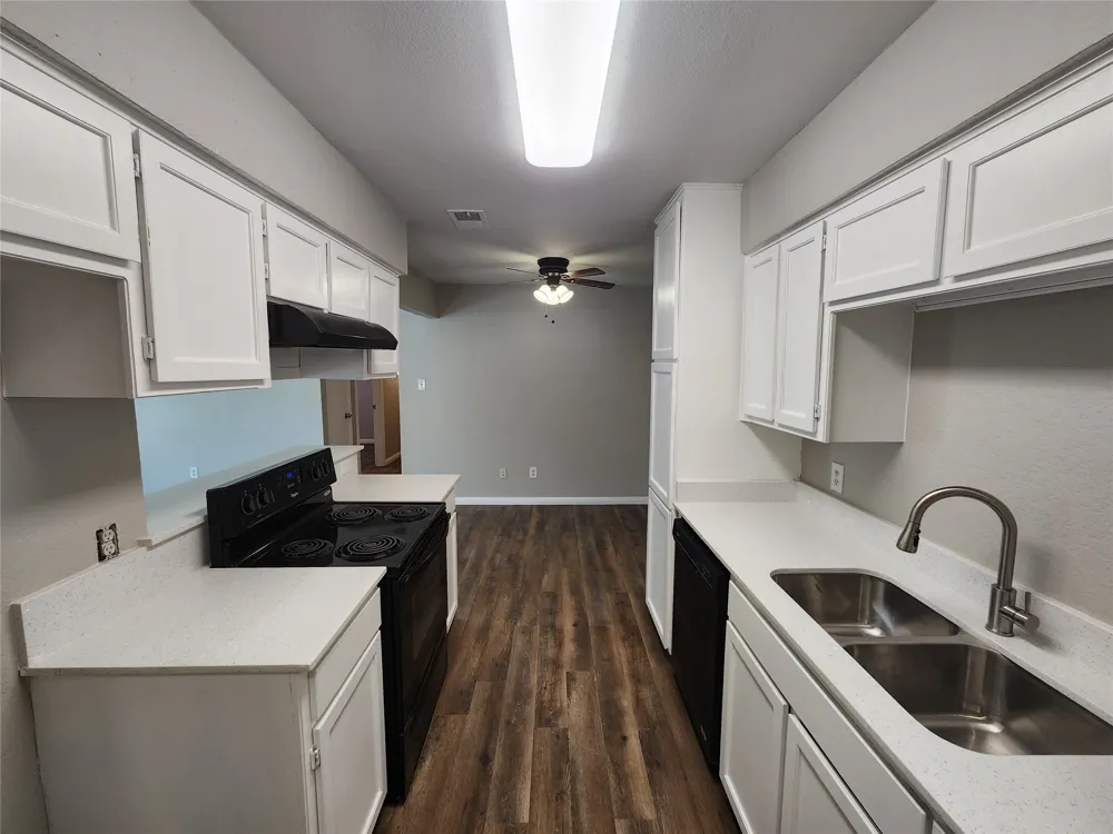 350 Spring Branch Lane Kennedale, TX 76060