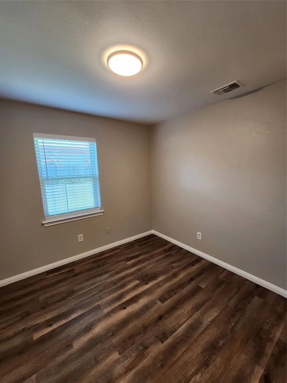 350 Spring Branch Lane Kennedale, TX 76060
