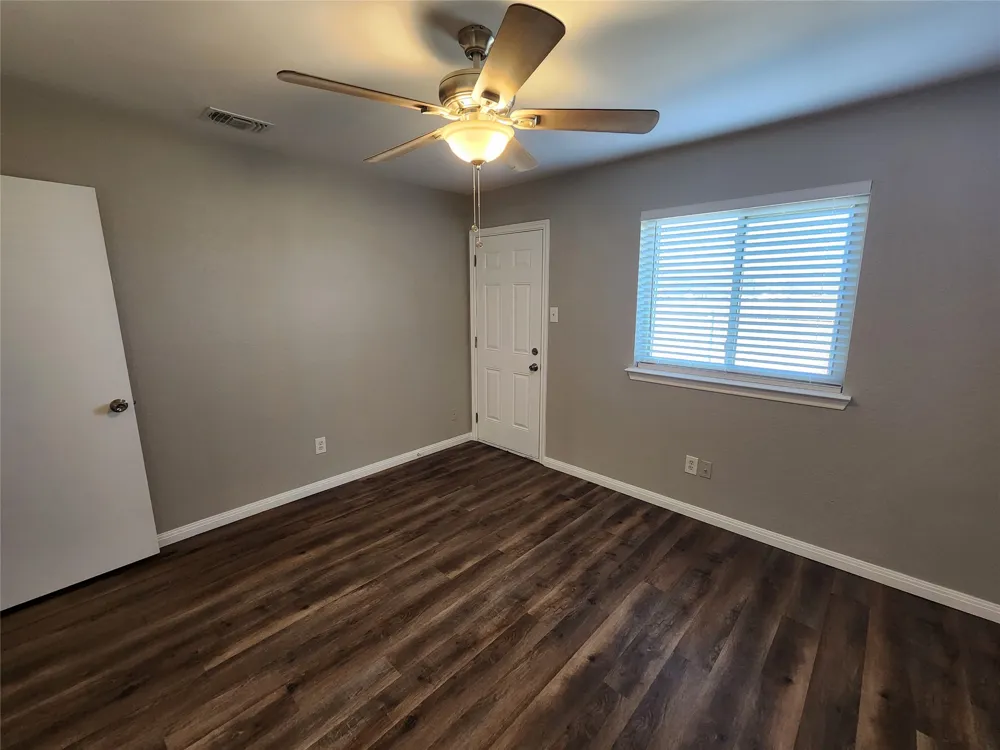 350 Spring Branch Lane Kennedale, TX 76060