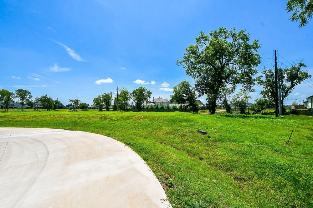 33201 Worthing Lane Fulshear, TX 77441