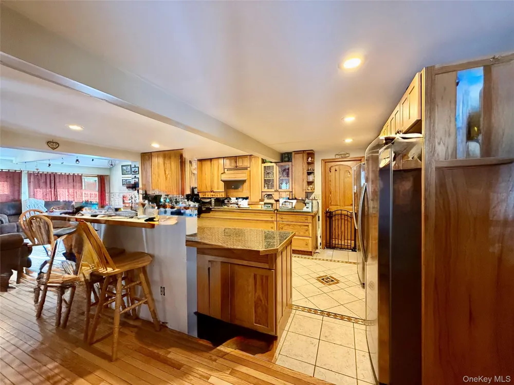 912-918 Hollow Road Clinton Corners, NY 12514