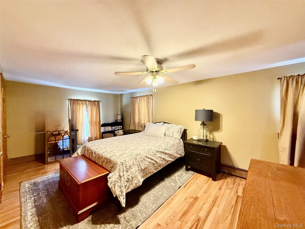 912-918 Hollow Road Clinton Corners, NY 12514
