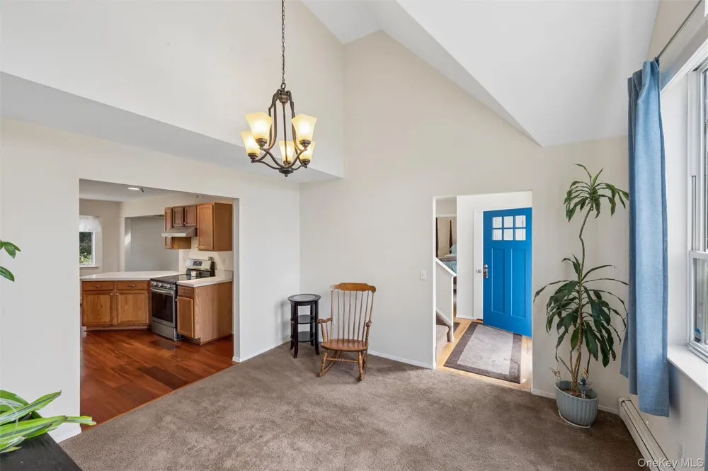 7 Jarvis Lane Center Moriches, NY 11934