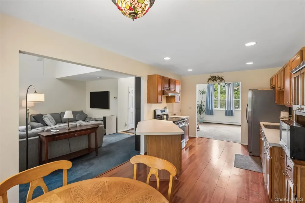 7 Jarvis Lane Center Moriches, NY 11934