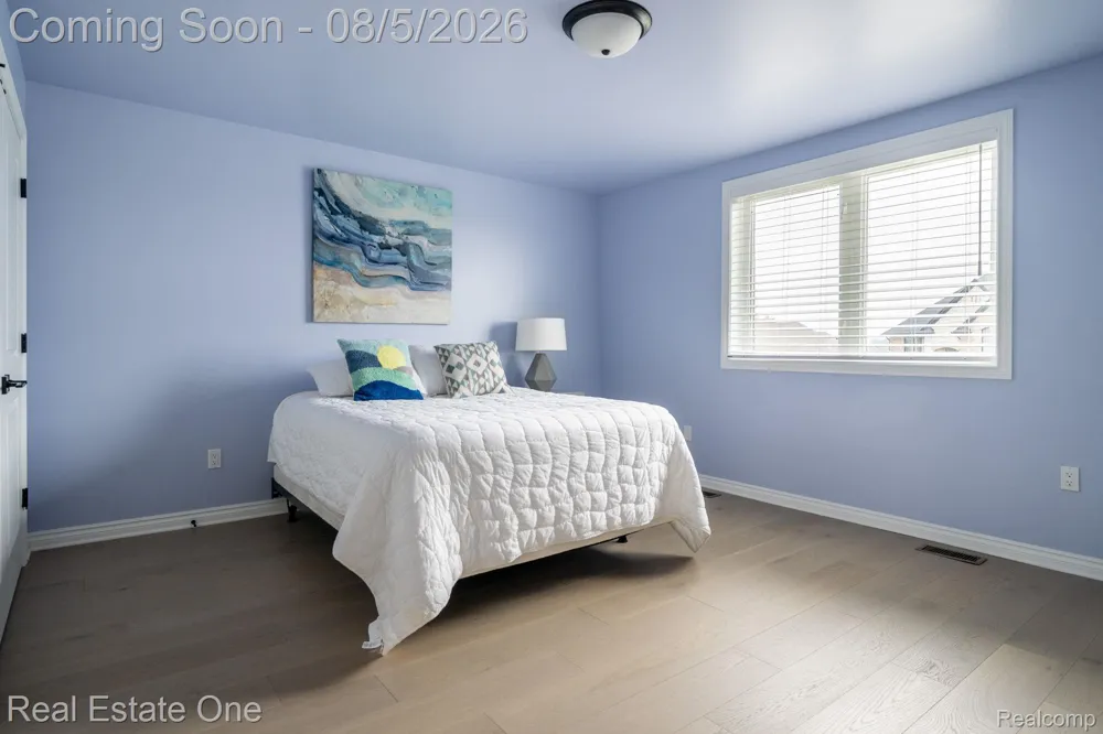 850 Marlayna Drive Oxford Charter Township, MI 48371