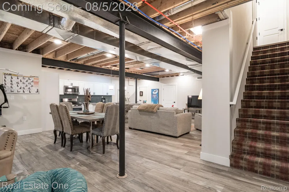 850 Marlayna Drive Oxford Charter Township, MI 48371