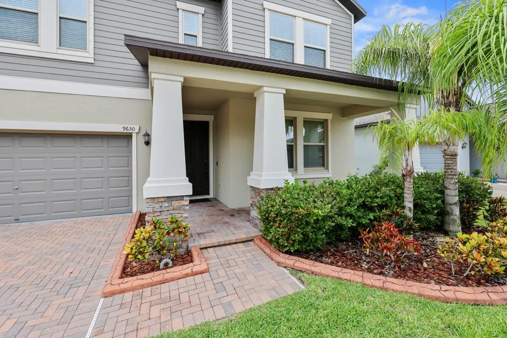 9650 IVORY DRIVE Ruskin, FL 33573