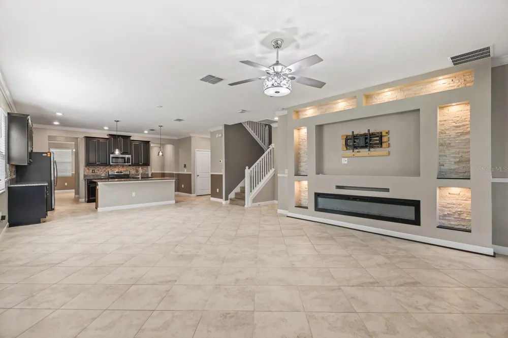 9650 IVORY DRIVE Ruskin, FL 33573