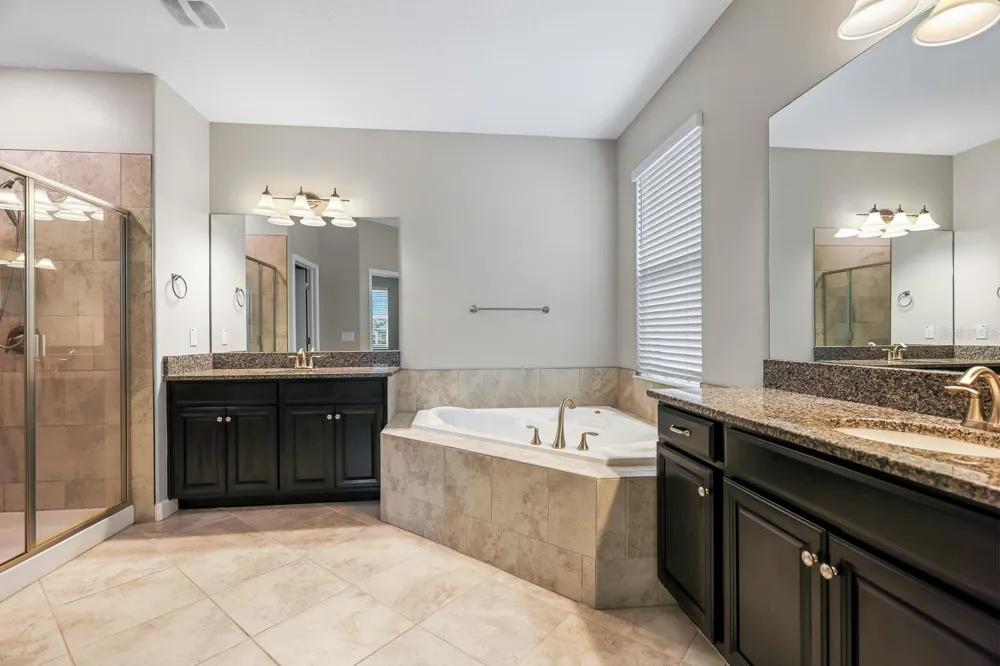 9650 IVORY DRIVE Ruskin, FL 33573