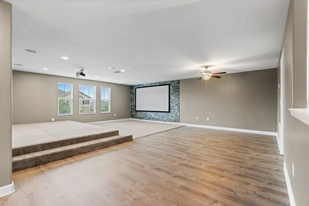 9650 IVORY DRIVE Ruskin, FL 33573