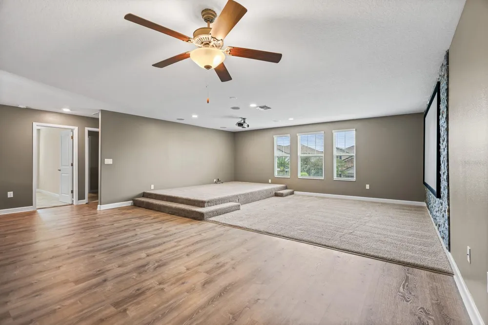 9650 IVORY DRIVE Ruskin, FL 33573