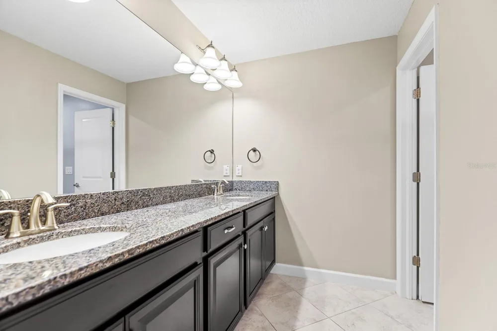 9650 IVORY DRIVE Ruskin, FL 33573
